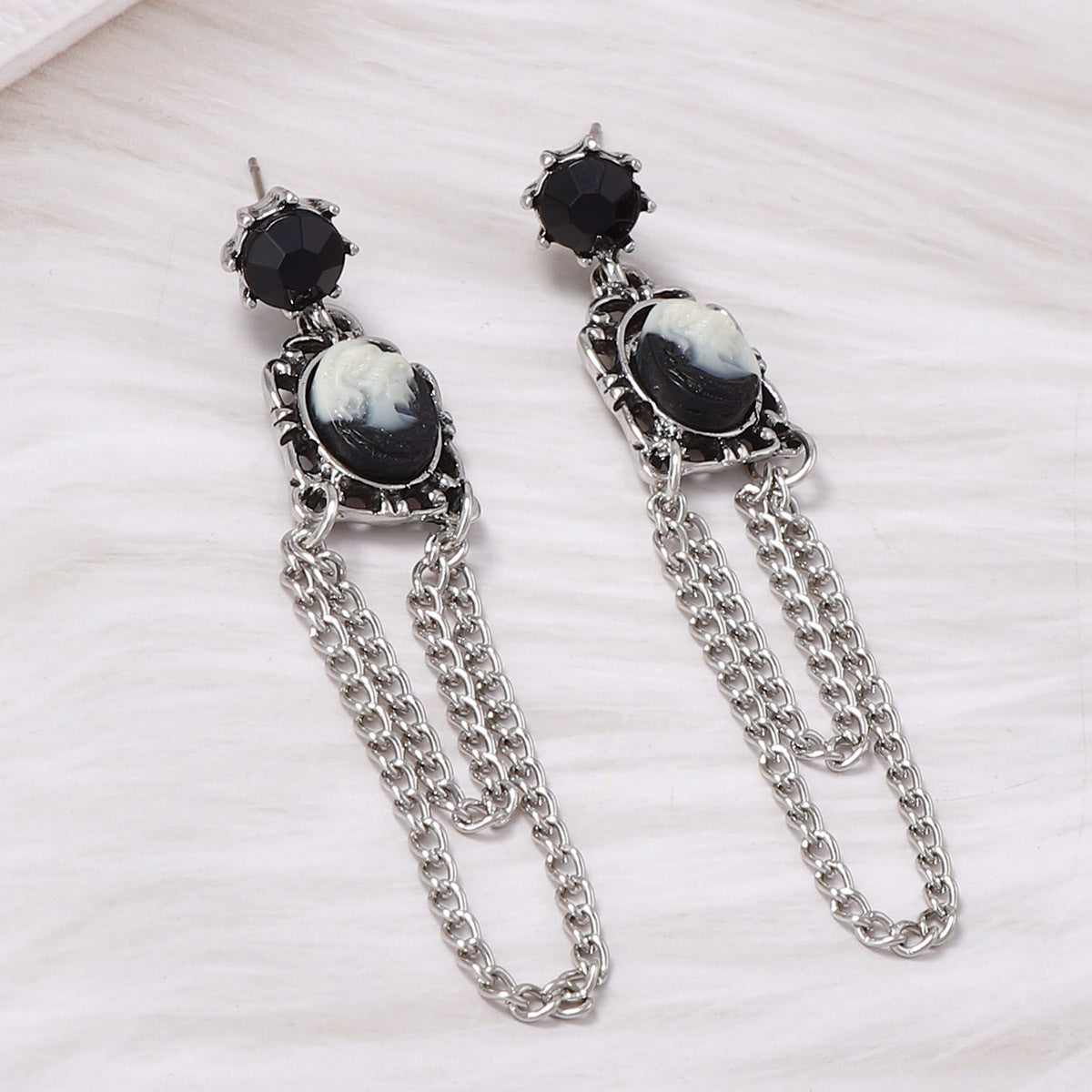 Womens Stylish Retro All-Match Alloy Earrings