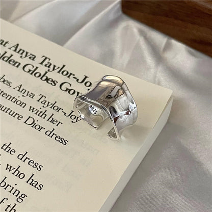 Stylish And Minimalist Alloy Ring For Women