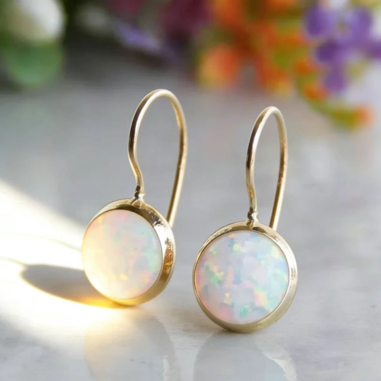 Womens Retro Minimalist Light-luxury High-end Earrings