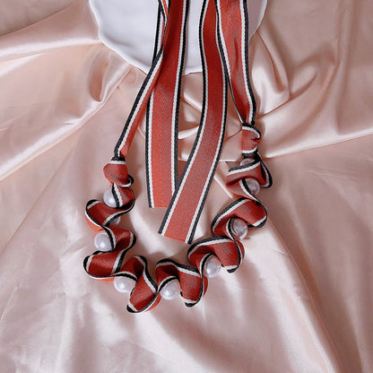 Handcrafted Beaded Necklace Light Luxury Versatile And Trendy For A Sophisticated Look